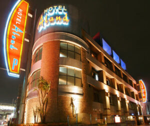 アランド　※無料駐車場有